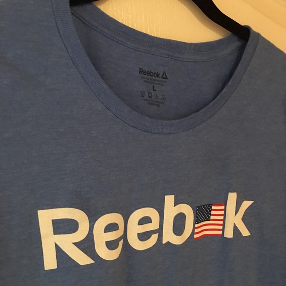 EUC Reebok tee - Picture 2 of 3